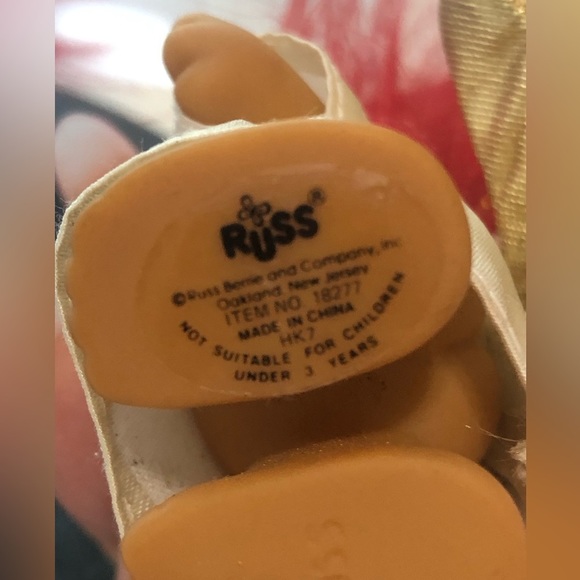 Vintage 1980s Set of Holiday Trolls Carroller and Angel by Russ - Picture 4 of 11